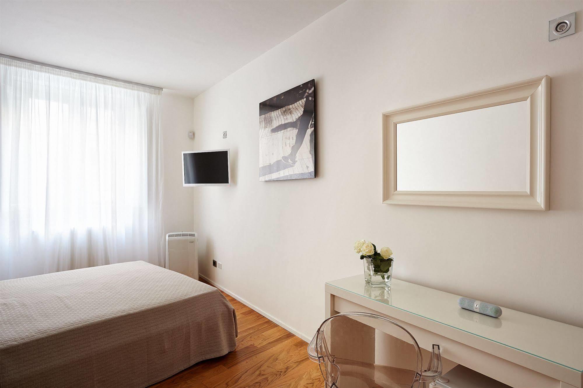 Suite Home Moncada Palermo Exterior foto